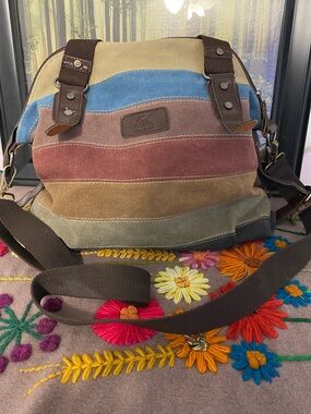 Multicolor Striped Canvas Crossbody Tote, very nice colors and good shape